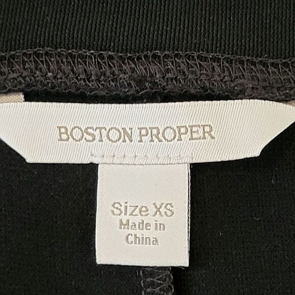 Boston Proper Black Ribbed Stretch Knit Back Slit Mini Skirt Size XS - Picture 3 of 7